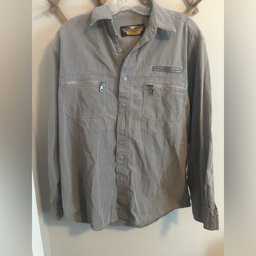 Harley Davidson lightweight Gray Button-Up Shirt zipper pockets leather patch M